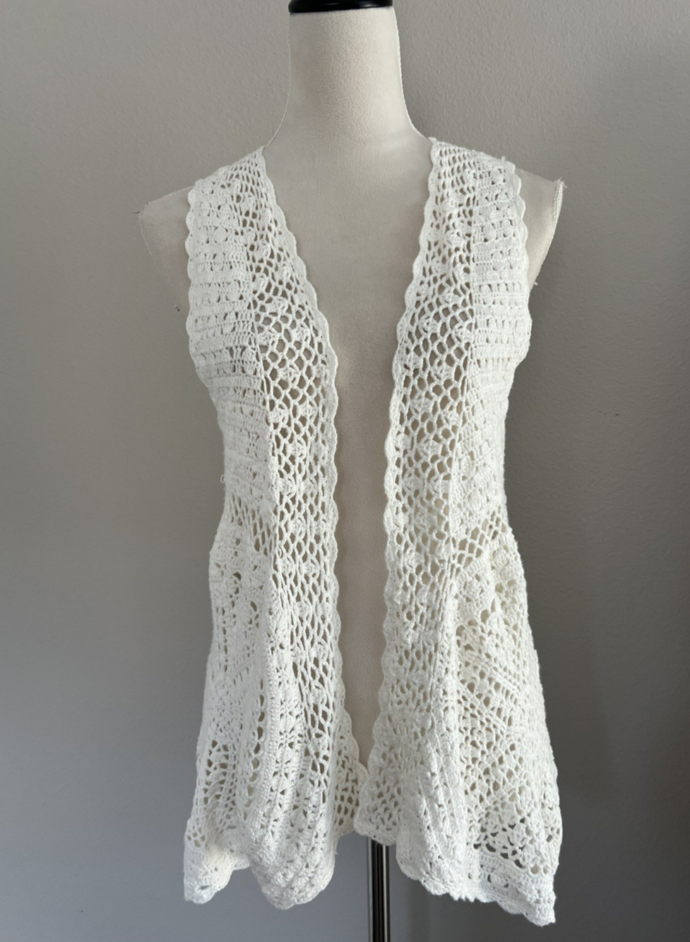 Joseph A. Crochet Vest Womens Medium Cream Open Front Cotton Blend Boho Retro